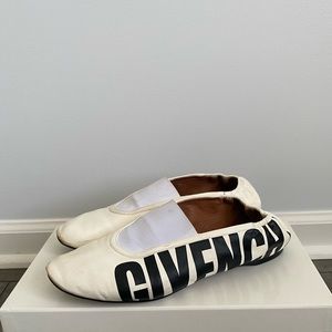 GIVENCHY flats